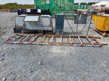 Image of 2x Head Feeder Fronts