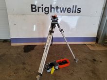 Image of Nedo F-Type Laser Level with Stands