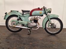 Image of 1956 MV Agusta 125 Super Pullman