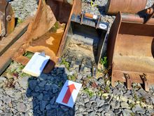 Image of 23" Excavator Bucket 155mm Ears; 260mm Centres; 45mm Pins