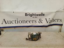 Image of Makita Bench Grinder