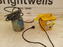 Image of 1x Transformer, 1x Submersible Pump