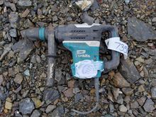Image of Makita Breaker