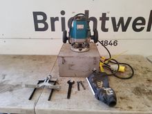 Image of Makita 3612C Router