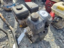 Image of 2x Honda Engines