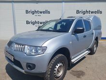 Image of MITSUBISHI L200 4LIFE LB DCB DI-D 4X Pick-up