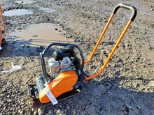 Image of Belle LC3251 12" Vibrating Plate