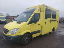 Image of MERCEDES-BENZ SPRINTER 519 CDI Ambulance