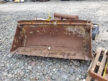 Image of Yellow 4in1 Bucket