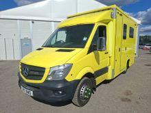 Image of MERCEDES-BENZ SPRINTER 519 CDI Ambulance