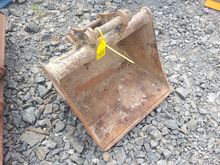 Image of 2ft  Digging Bucket to fit Hitachi ZX26U | 35mm Pins | 140mm Ears | 185mm Centres