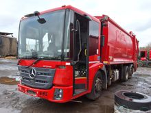 Image of MERCEDES-BENZ Econic 6230 6x2 Refuse Collection Vehicle