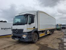 Image of MERCEDES-BENZ Antos 2532 6x2 Refrigerated Box Lorry