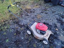 Image of Honda Pedestrian Lawnmower