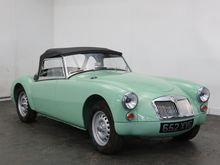 Image of 1958 MGA Twin-Cam Roadster