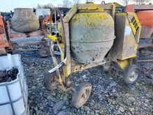 Image of Winget 5-3 100T Diesel Concrete Mixer