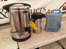 Image of 20L Hot Water Boiler, 3L Hot Water Flask & Water Carrier