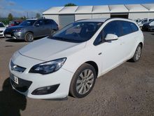 Image of VAUXHALL ASTRA EMERG-Y SERV CDTIEC Estate