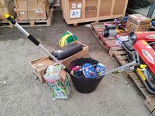 Image of Quantity Of Miscelleneous DIY Tools