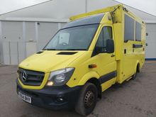 Image of MERCEDES-BENZ SPRINTER 519 CDI Ambulance