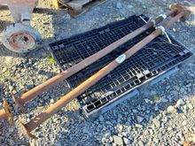 Image of 2x Acroprops