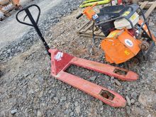 Image of 2.5T Pallet Truck