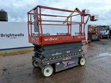 Image of SkyJack SJ III - 4632 Scissor Lift