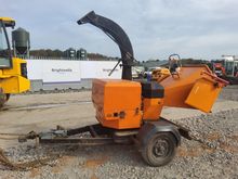 Image of Kwik Chip 222 Diesel 8" Turntable Wood Chipper