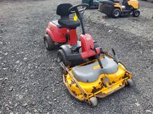 Image of Mountfield Out Front 105 Deck Ride On Mower