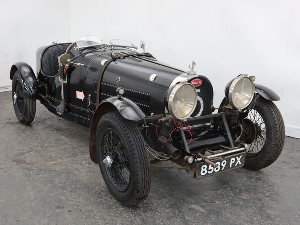 Lot 10: Classic Motoring Lot Bidding Ends: Wednesday 19th June 2024 at  12:09PM £6,000-8,000 - Brightwells