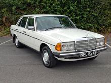 Image of 1978 Mercedes-Benz 300D (W123)