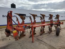 Image of Huard Multi Master 120 4ET 5 Furrow (4+1) Reversible Plough