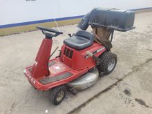 Image of Honda HT-R 3009 Ride On Mower