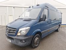 Image of MERCEDES-BENZ SPRINTER 519 CDI Van With Side Windows