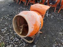 Image of Belle Mini Mix 150 Petrol Cement Mixer