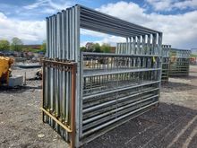 Image of Qty of Stock Gates