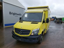 Image of MERCEDES-BENZ SPRINTER 519 CDI Ambulance
