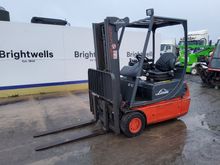 Image of Linde E16C-02 Electric Forklift