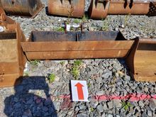 Image of CAT 5' Excavator Bucket 255mm Ears; 345mm Centres; 50mm Pins