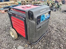 Image of Honda EU65IS Generator