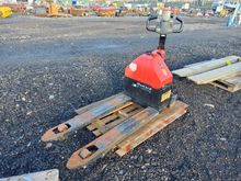 Image of Howard Handling EP Electric Pallet Truck