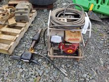 Image of JCB Beaver Petrol Hydraulic Power Pack & Gun