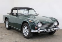 Image of 1966 Triumph TR4A IRS