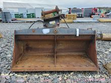 Image of 2m Bucket 80mm Pins 310mm Ears 450mm Centres