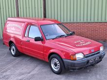 Image of 1990 Ford Escort Van