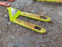 Image of Pramac 2.5T Pallet Truck