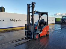 Image of Linde H14T-01 Forklift