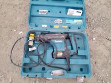 Image of Makita HR3210C Demolition Hammer 110V