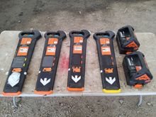 Image of 4x CAT Scanners + 2x Genny Signal Generators