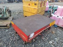 Image of Floating Table Scissor Lift For Bus Engine